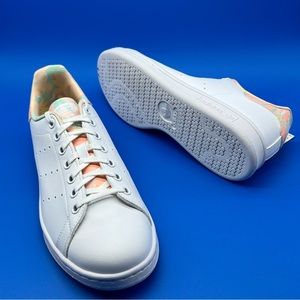adidas Originals Kid's Grade School Stan Smith Haze Floral Size 7